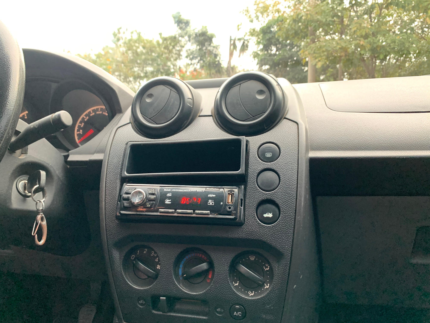 Ford Fiesta 1.6 Rocam Flex