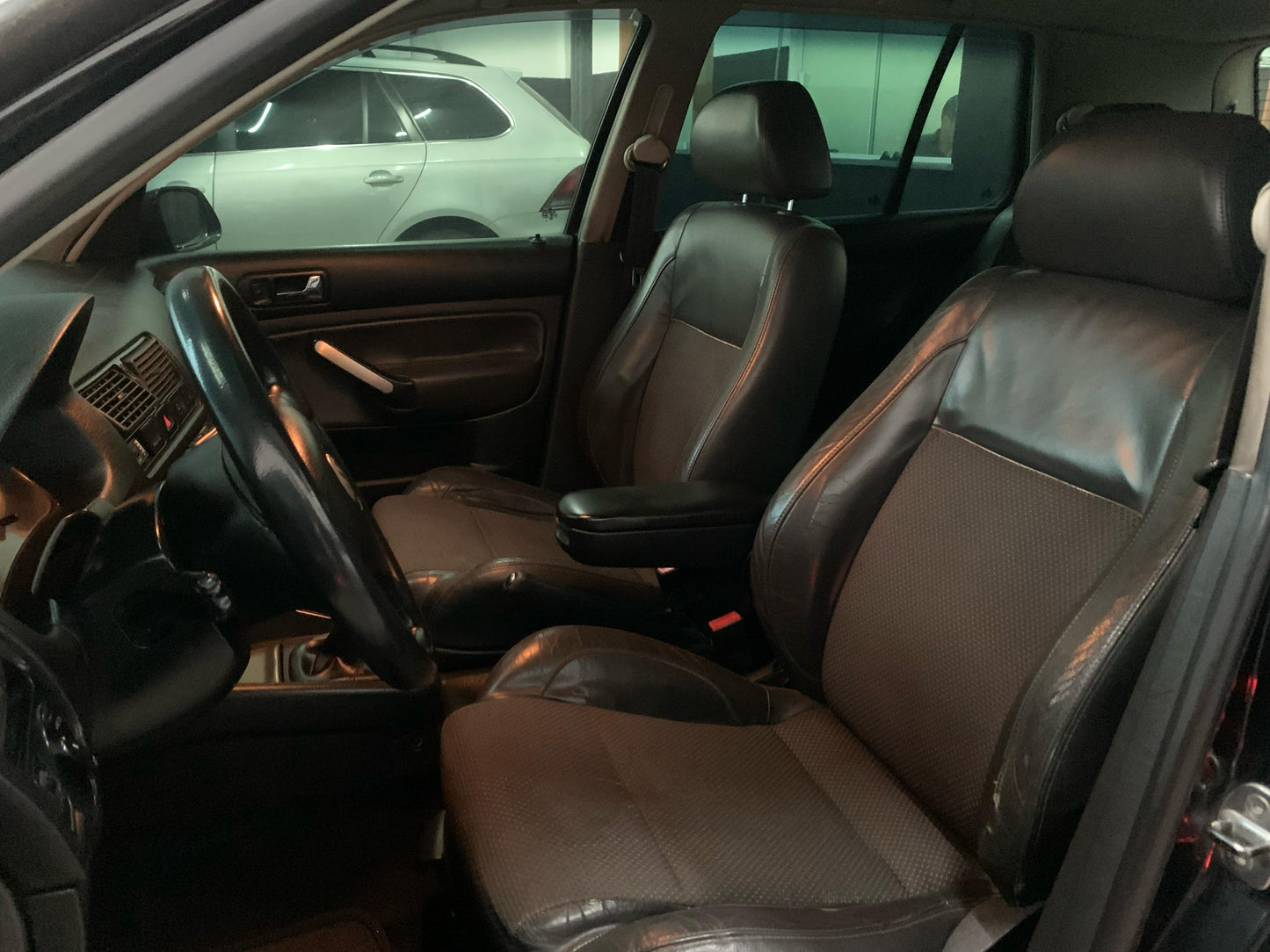Volkswagen Golf 1.6 Vht Total Flex Sportline
