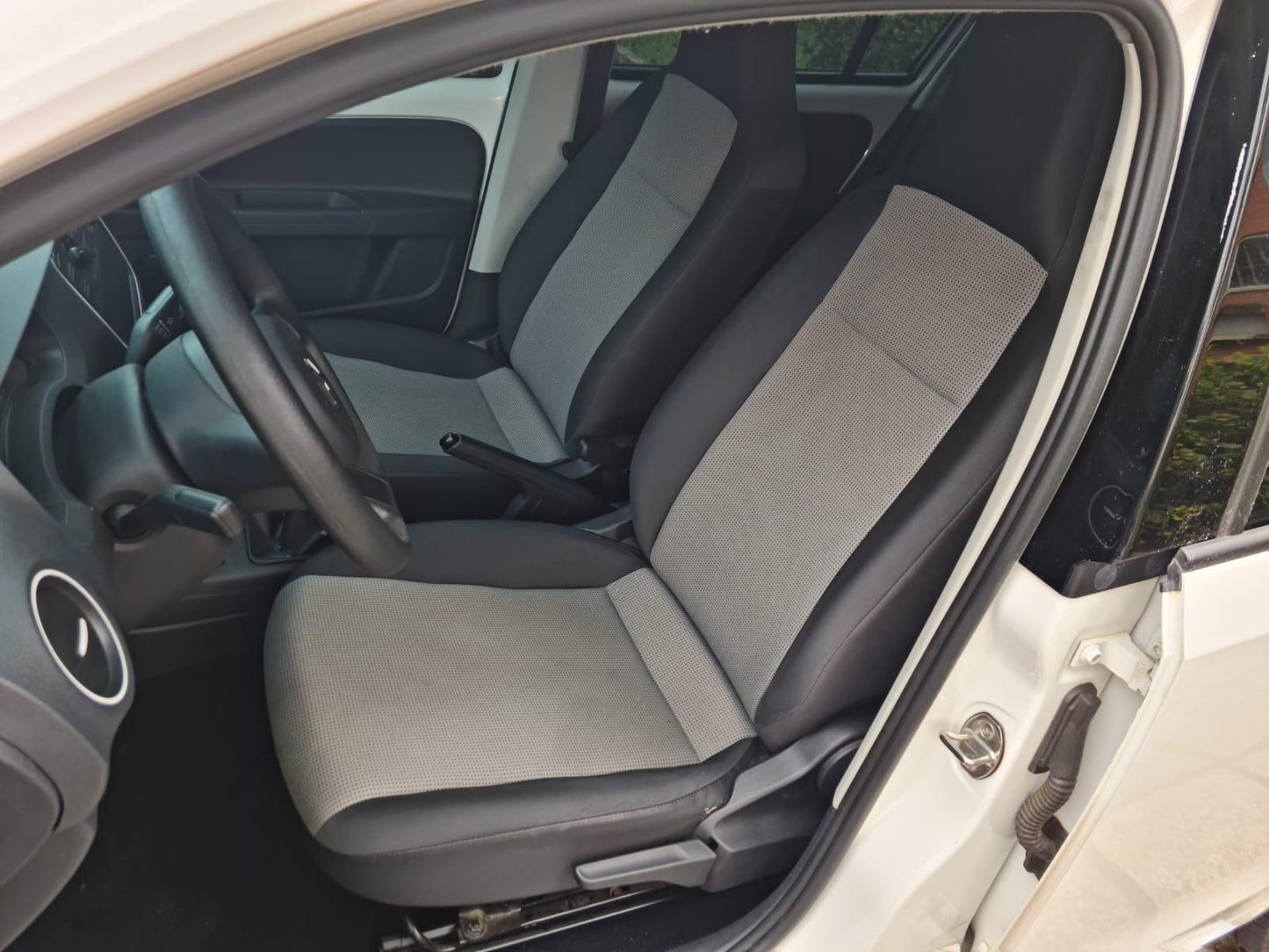 Volkswagen Up 1.0 12v Bluemotion E-flex Take Up!