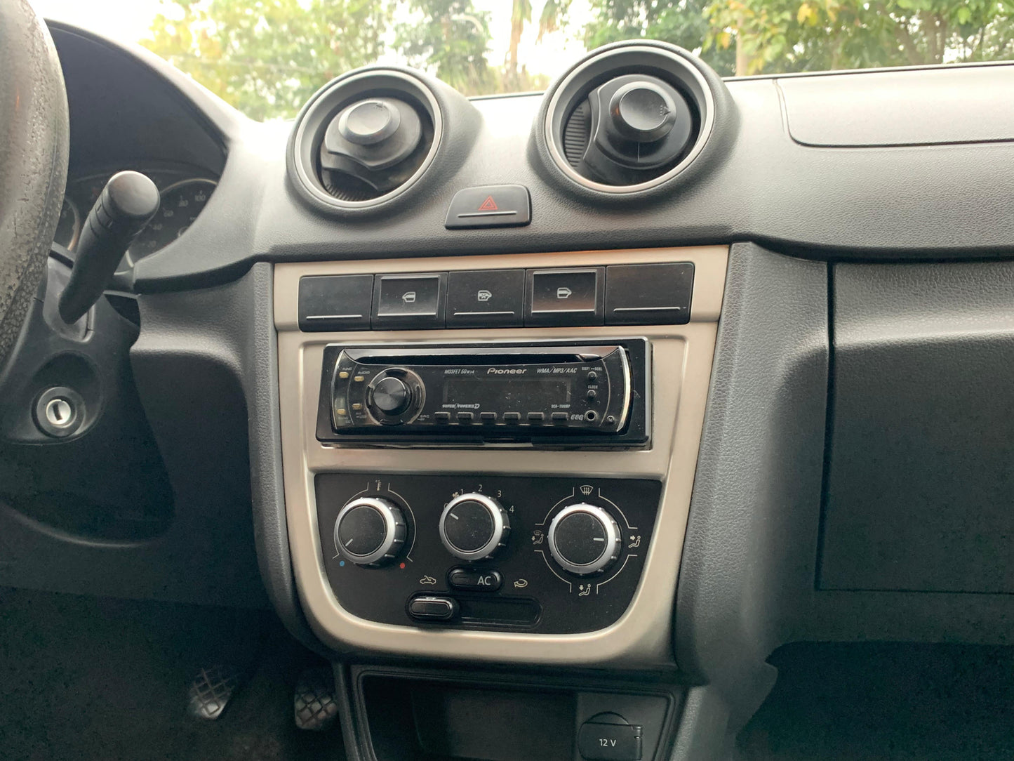 Volkswagen Voyage 1.0 Tec Total Flex City