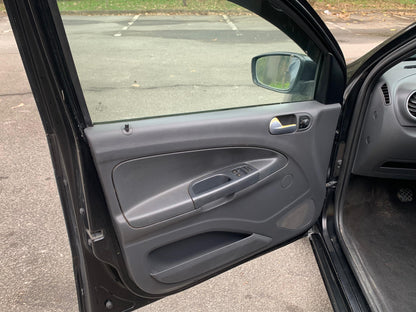Volkswagen Voyage 1.0 Tec Total Flex City