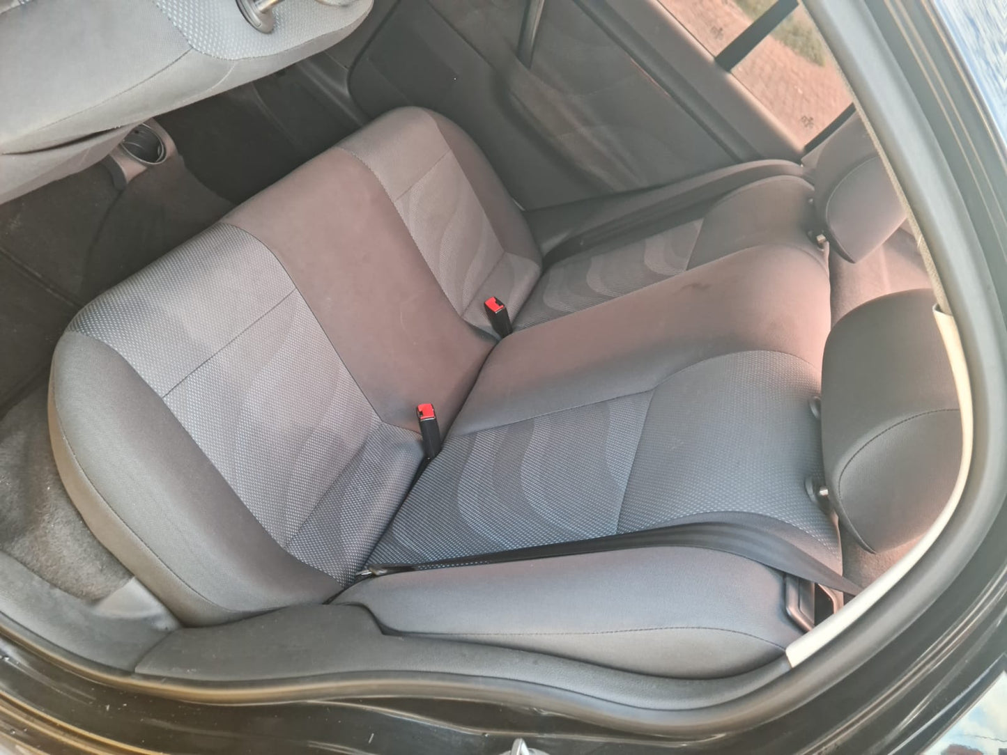 Volkswagen Polo 1.6 Sedan