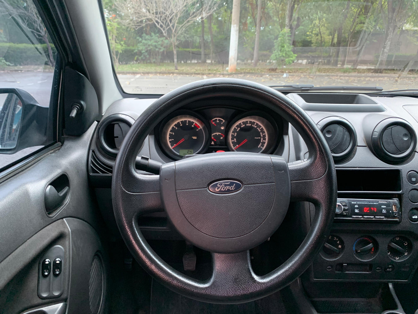 Ford Fiesta 1.6 Rocam Flex