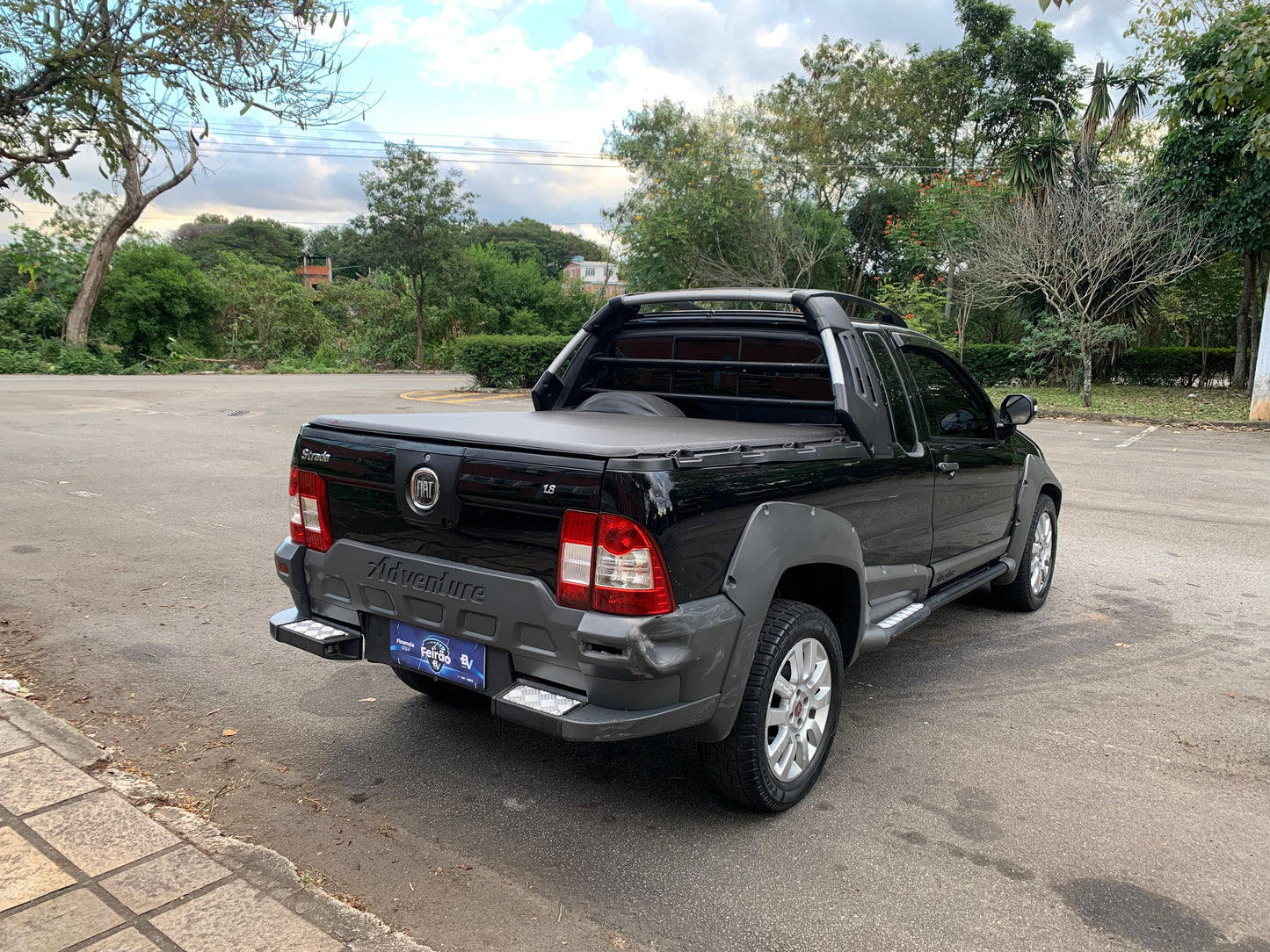 Fiat Strada 1.8 Flex Ce Adventure