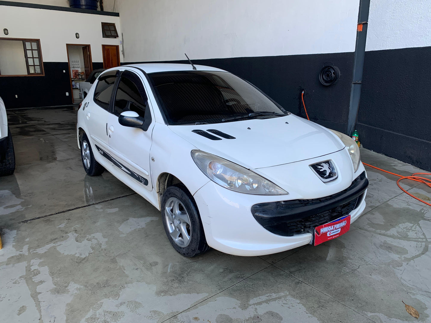 Peugeot 207 1.4 Flex