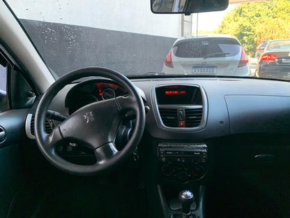 Peugeot 207 1.4 Flex