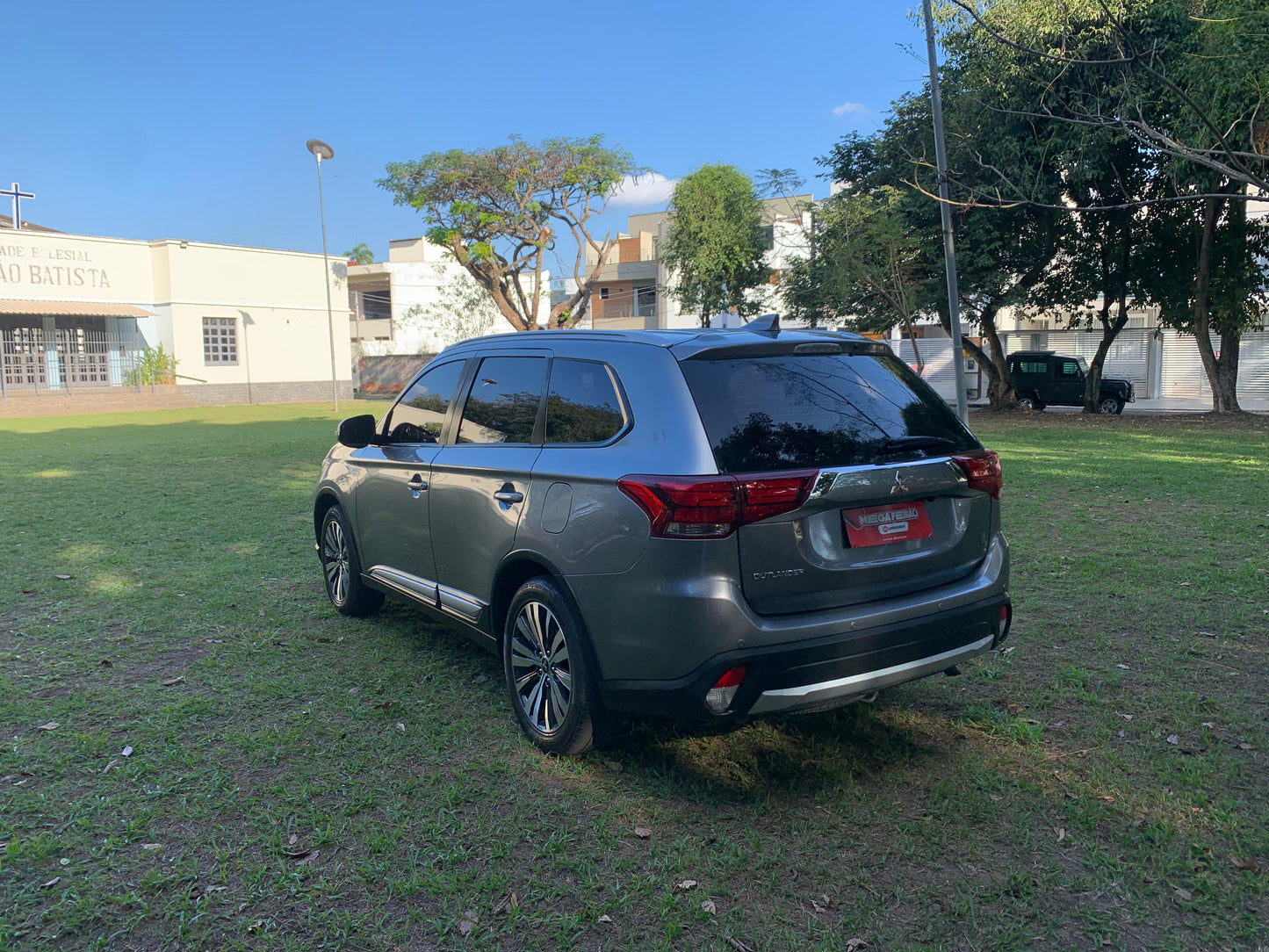 Mitsubishi Outlander 2.0