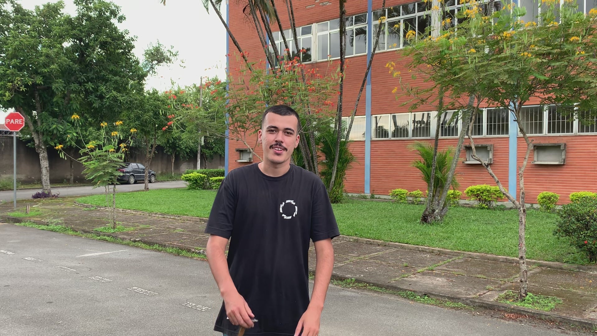 Carregar vídeo: 